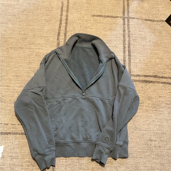 Women’s Quarter-Zip Sweater - Picture 1 of 2